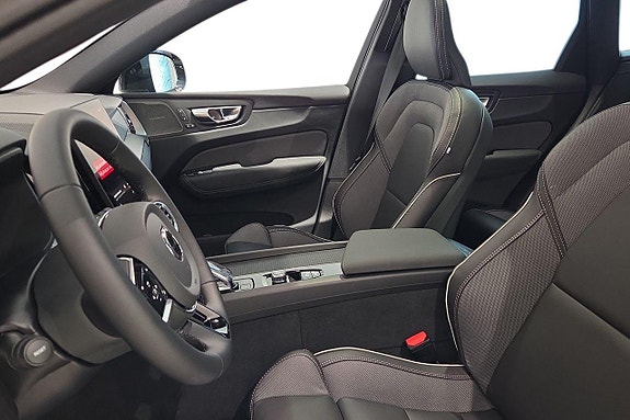 Volvo XC60 6 of 20