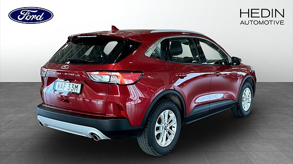 Ford Kuga 2 of 5