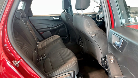 Ford Kuga 5 of 5