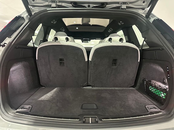 Volvo EX90 7 of 27