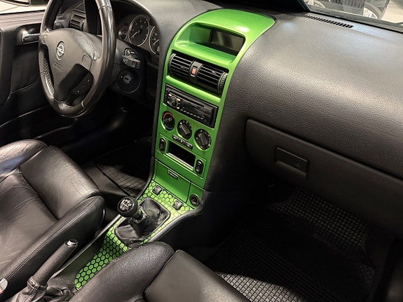Opel Astra 14 of 15