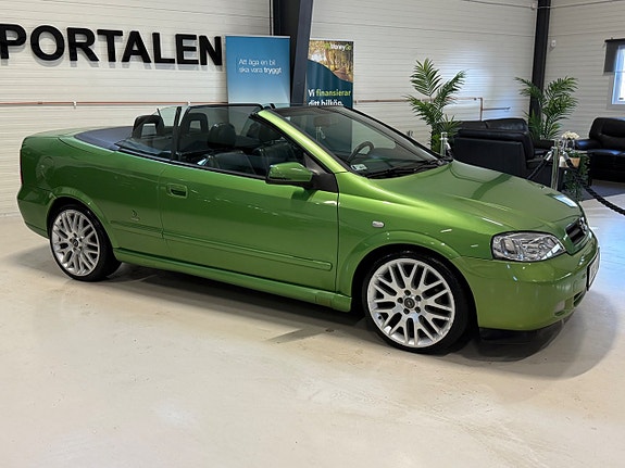 Opel Astra 23 of 25