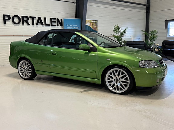 Opel Astra 25 of 25