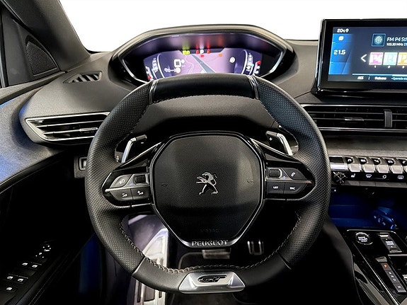 Peugeot 3008 7 of 17