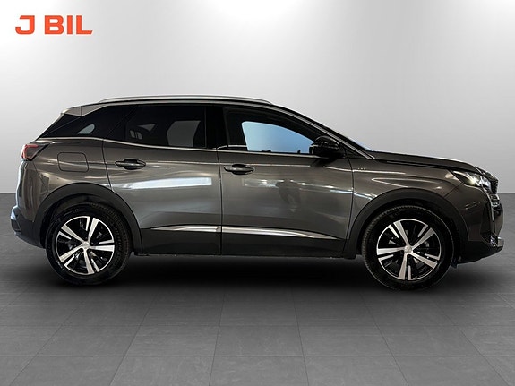 Peugeot 3008 15 of 17