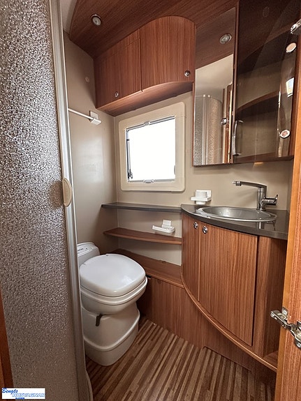 Adria ALPINA 663 PT | FÖRTÄLT | ALDE | MYCKET UTRUSTNING 11 of 14