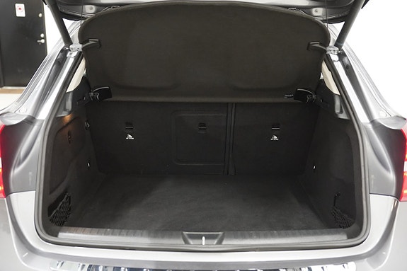Mercedes-Benz GLA220 18 of 19