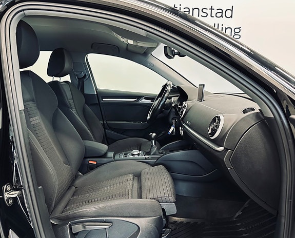 Audi A3 9 of 12