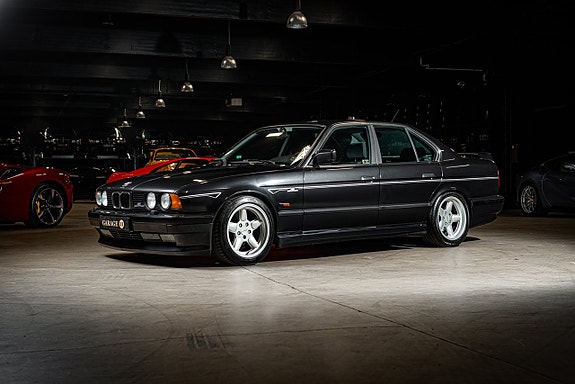 BMW 535d 2 of 30