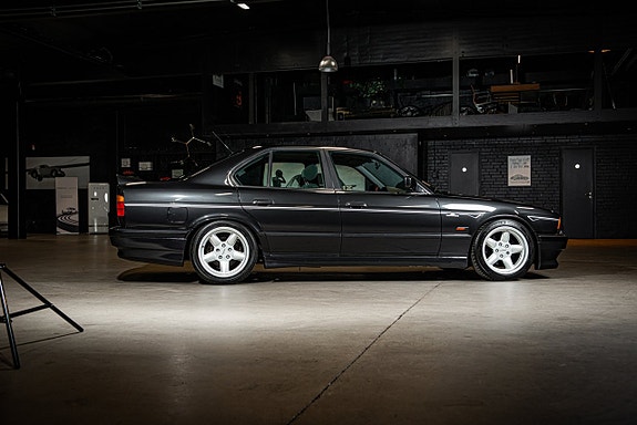 BMW 535d 6 of 30