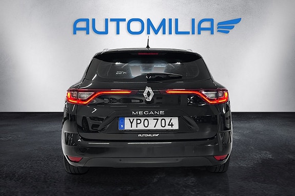 Renault Megane 15 of 19