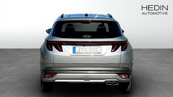 Hyundai Tucson 6 of 12