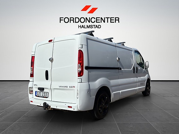 Opel Vivaro 7 of 21