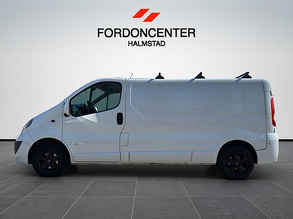 Opel Vivaro 13 of 21