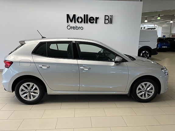 Skoda Fabia 3 of 5
