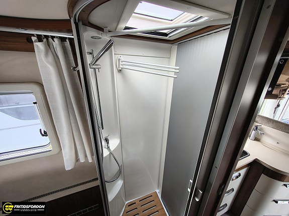 Hymer B 690 Alde Litium Hydr.stöd 13 of 13
