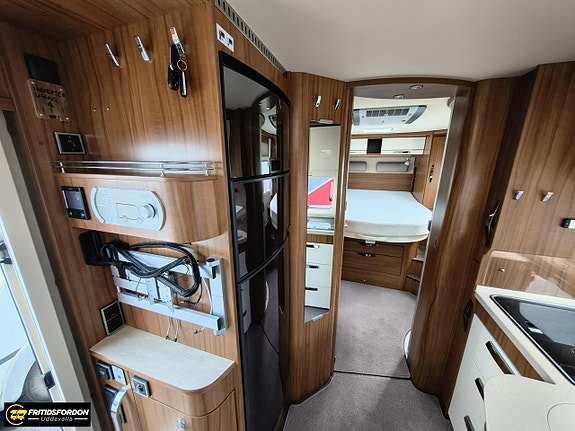 Hymer B 690 Alde Litium Hydr.stöd 9 of 13