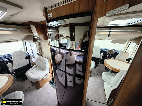 Hymer B 690 Alde Litium Hydr.stöd 11 of 13