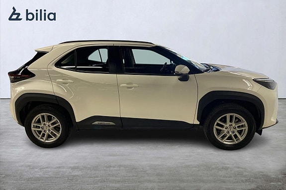 Toyota Yaris Cross 17 of 20