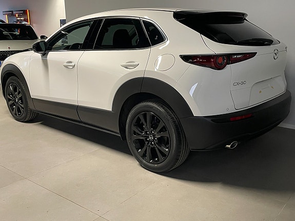 Mazda CX-30 4 of 5