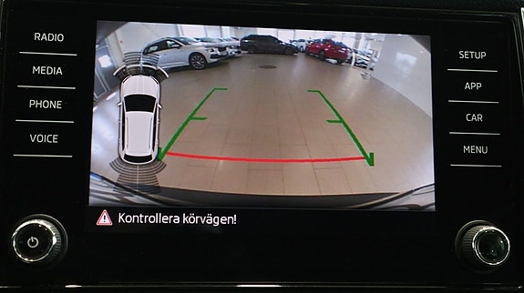 Skoda Karoq 14 of 20