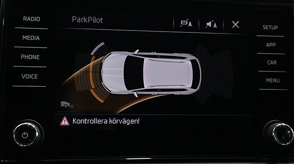 Skoda Karoq 13 of 20