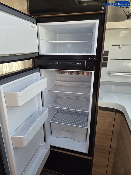 Adria ALPINA 663HT 10 of 15