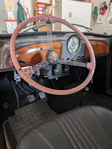 Morris Minor 5 of 6