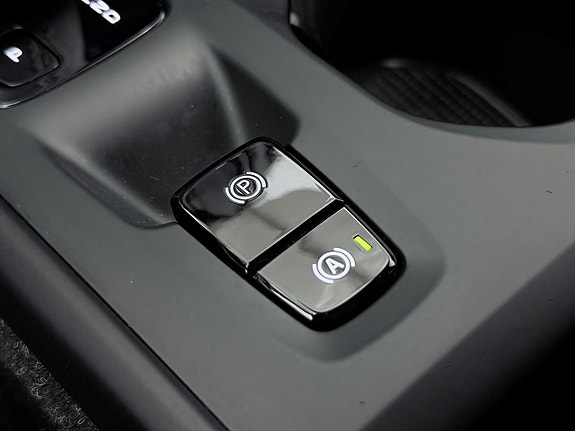 Volvo XC40 22 of 24
