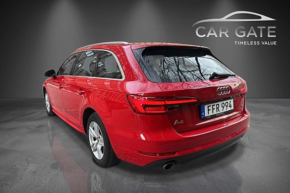 Audi A4 6 of 27