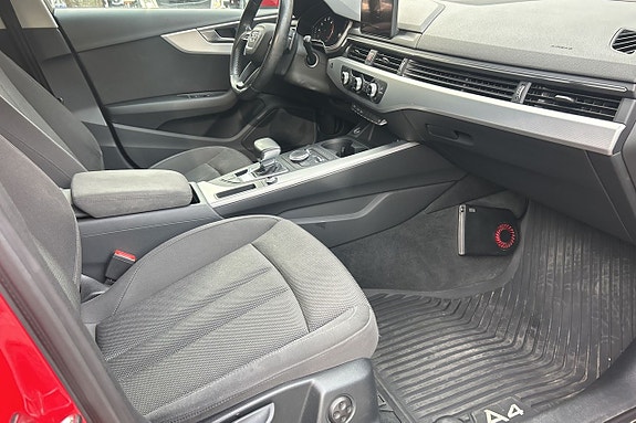 Audi A4 20 of 27