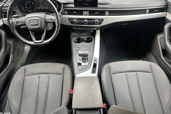 Audi A4 9 of 27