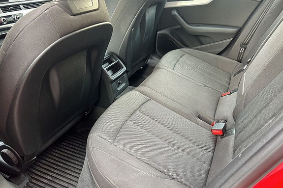 Audi A4 19 of 27