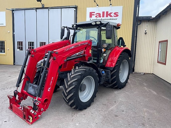 Massey Ferguson 5713 2 of 7