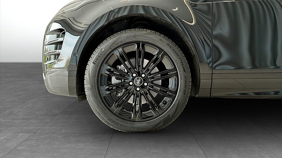 Land Rover Range Rover Evoque 9 of 14