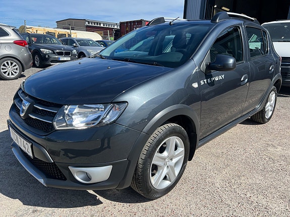 Dacia Sandero Stepway 3 of 5