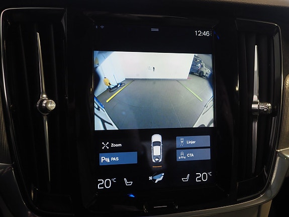 Volvo S90 20 of 26