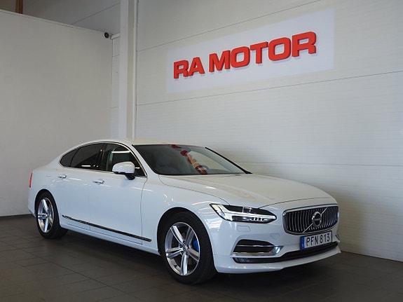 Volvo S90 3 of 26