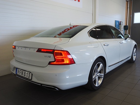 Volvo S90 6 of 26