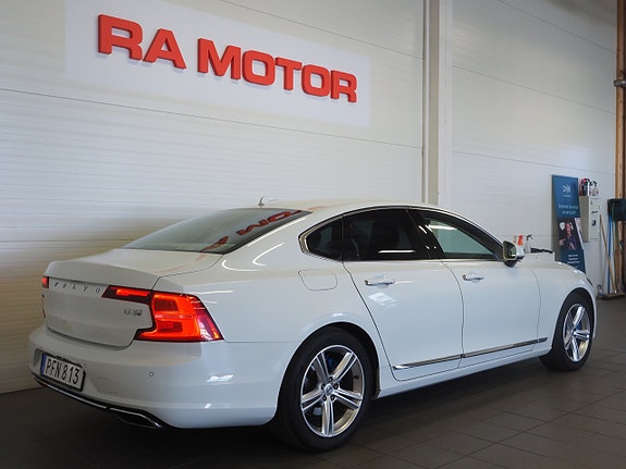 Volvo S90 5 of 26