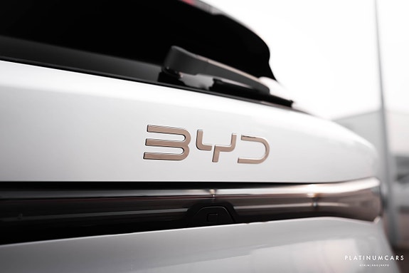 BYD Seal 23 of 25