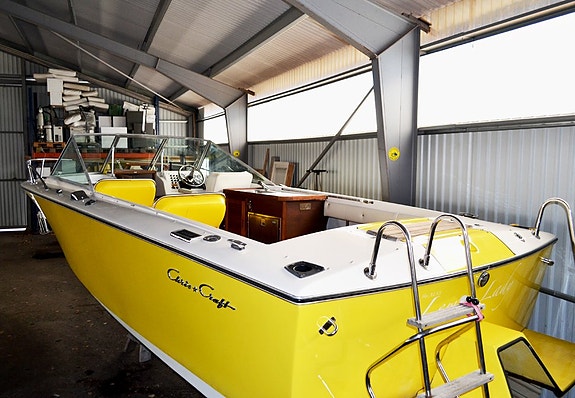 Chris Craft Lancer 23 2 of 5