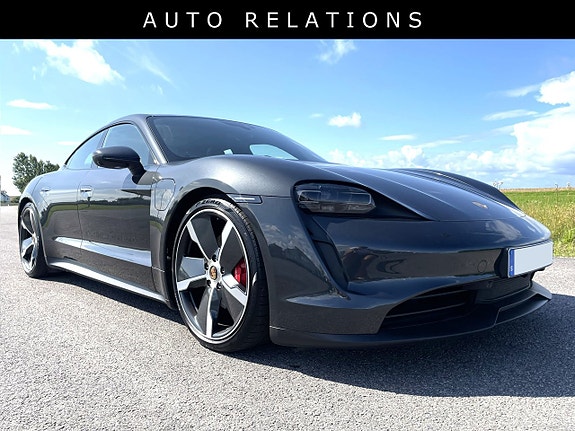 Porsche Taycan 4S 5 of 5