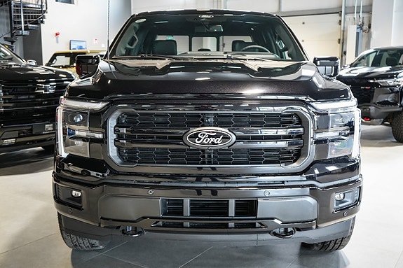 Ford F-150 4 of 5
