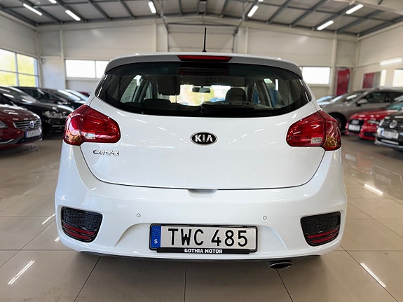 Kia Ceed 5 of 5