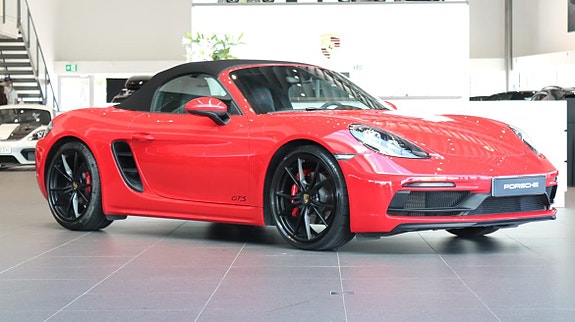 Porsche 718 Boxster GTS 2 of 5