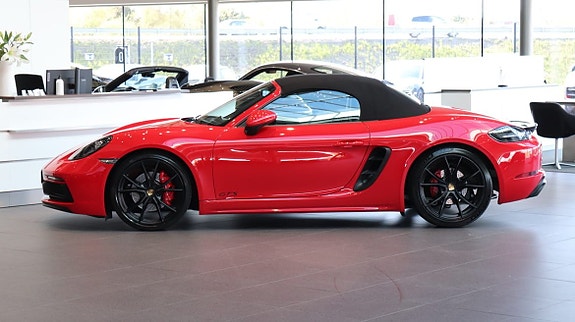 Porsche 718 Boxster GTS 8 of 16