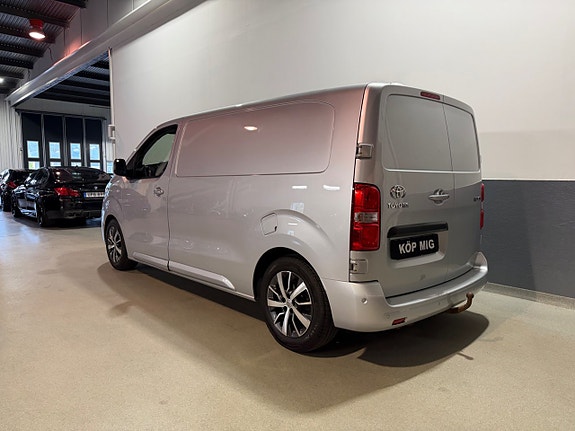 Toyota Proace 4 of 5