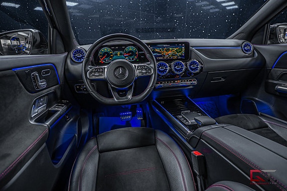 Mercedes-Benz GLA220 d 11 of 22