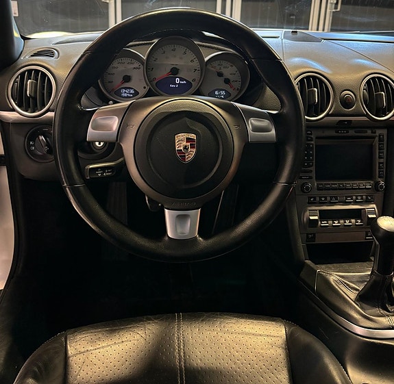 Porsche Cayman S 9 of 15